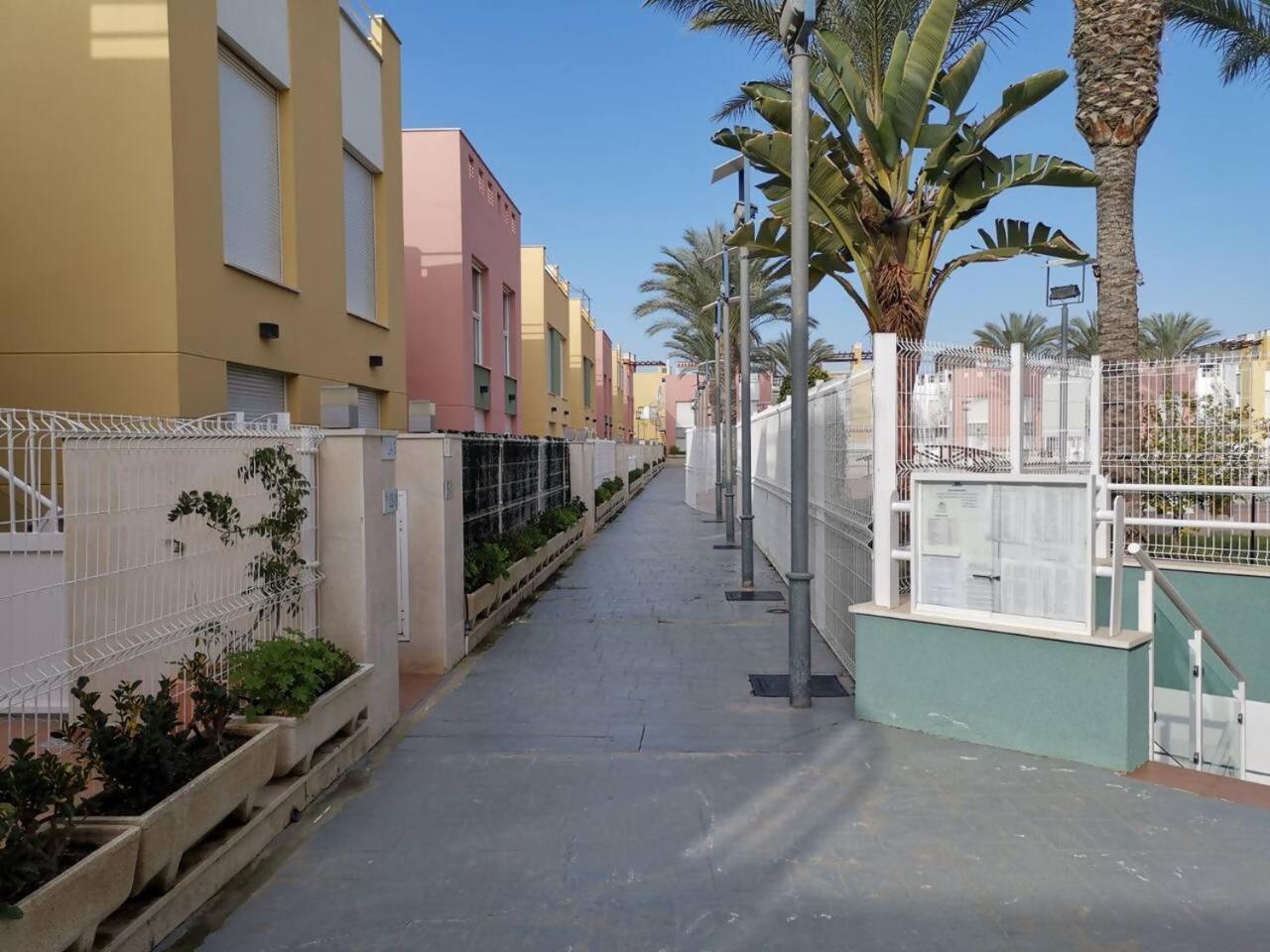 Vera - Playa Fantástico Apto 1-4 Huésped Piscina a 100 m Playa con Parking Terraza URB Laguna Beach Playas de Vera Exterior foto